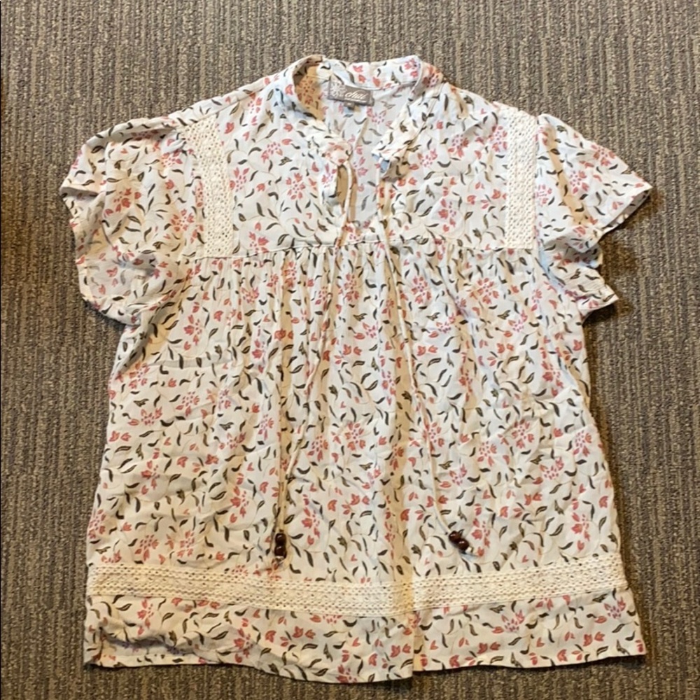 Summery boho shirt sleeve blouse